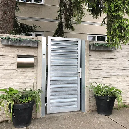 Apartment Karabelli *